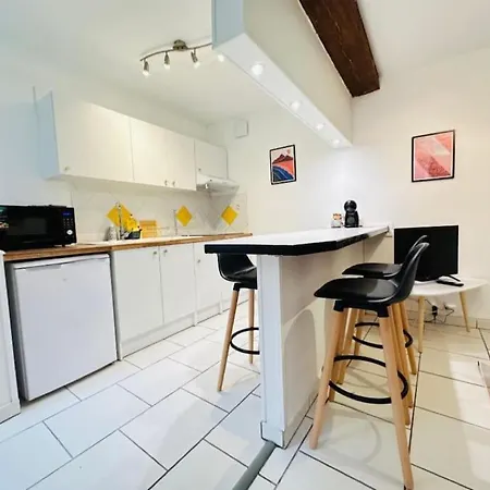 Confidentiel لووْ