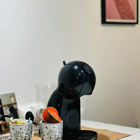 Confidentiel شقة لووْ