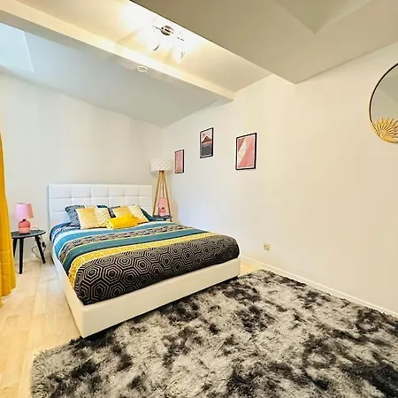 Confidentiel لووْ